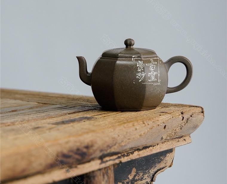 《八方納?！? style=